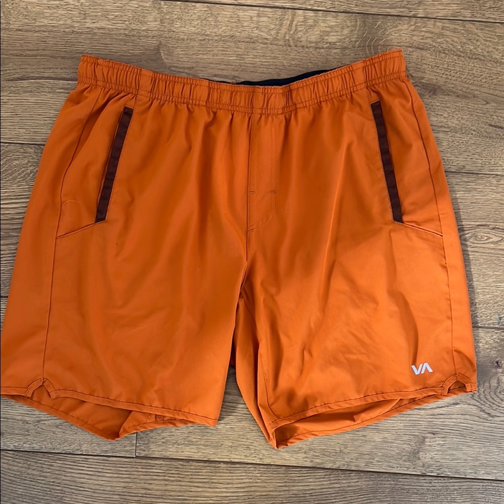 Orange Athletic Shorts - RVCA sport size XL